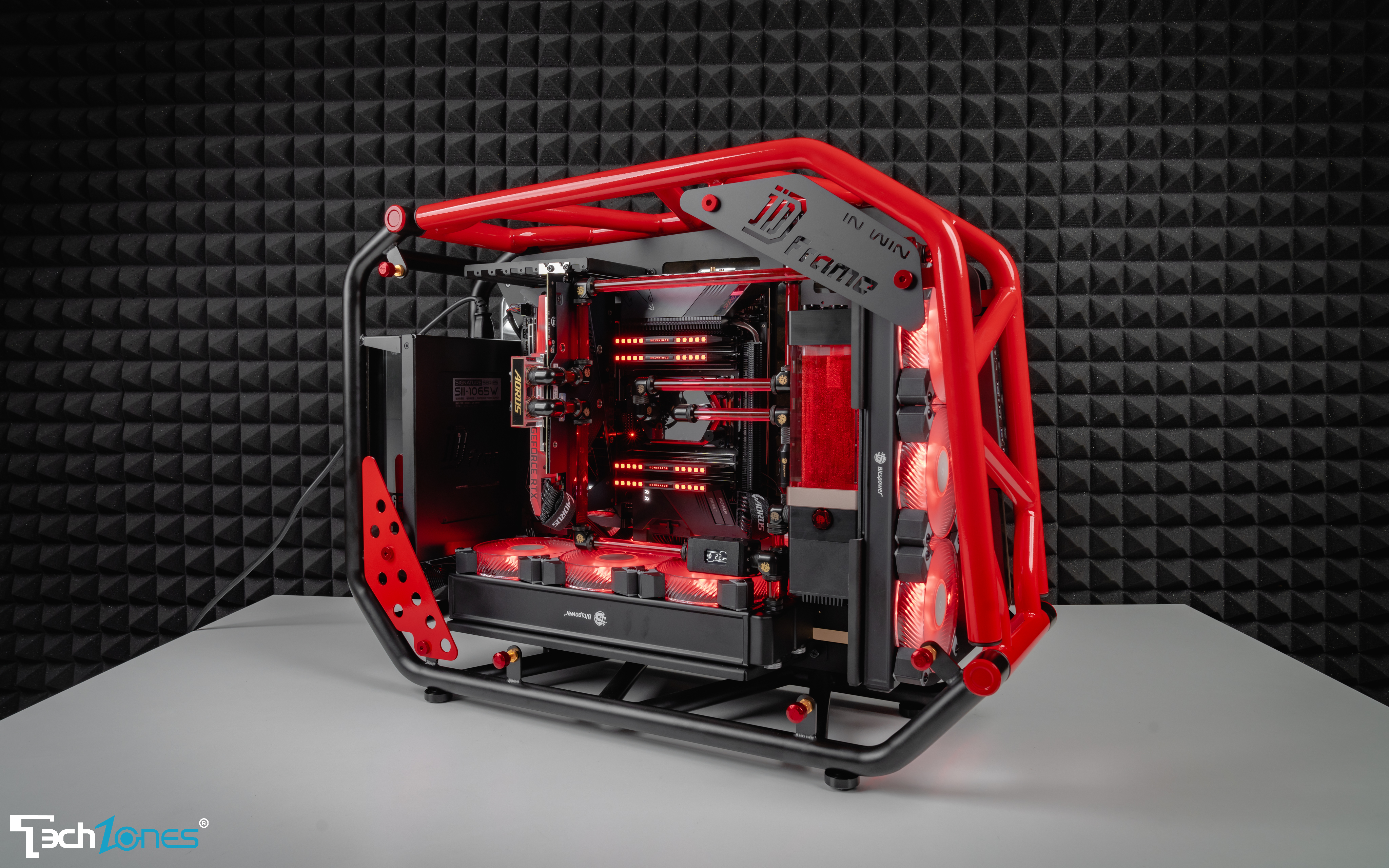 D-Frame Aorus Red Blood RTX 3090 by Techzones